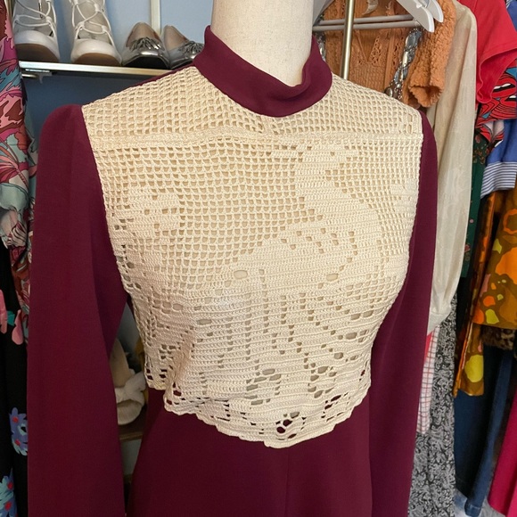 Vintage Peacock Crochet Maci - Size Medium - Picture 3 of 8